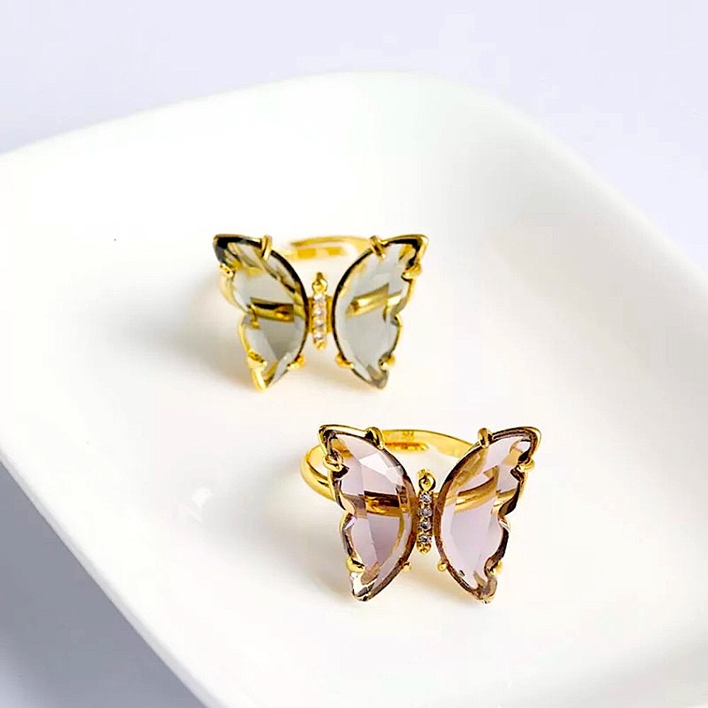 ⚜️[𝟯/$𝟭𝟴]⚜️Gray Butterfly Crystal Gold Ring NEW - Picture 4 of 10